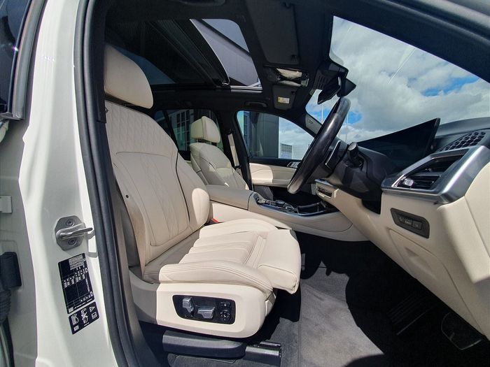 BMW X5 2024