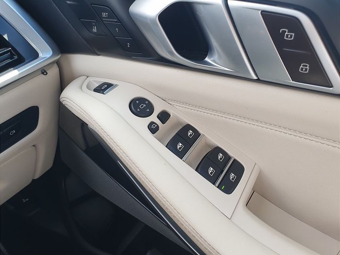 BMW X5 2024