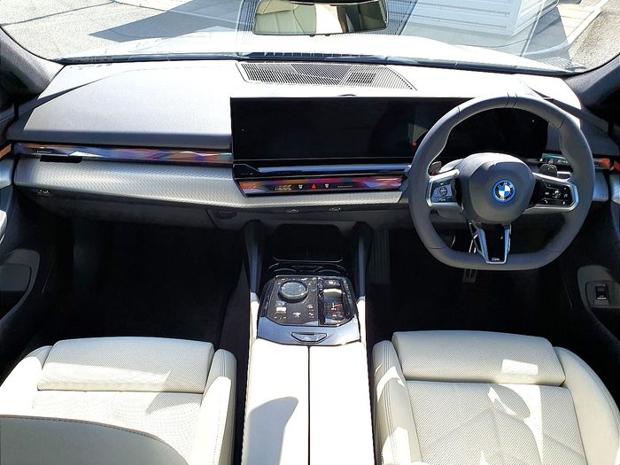 BMW 5 Series 2026