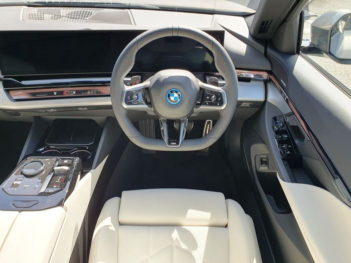 BMW 5 Series 2026