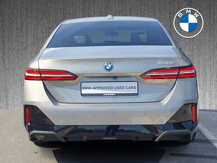 BMW 5 Series 2026