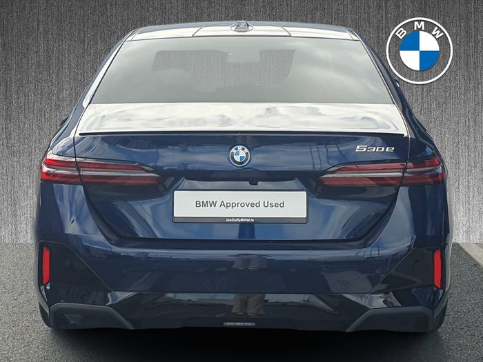 BMW 5 Series 2026
