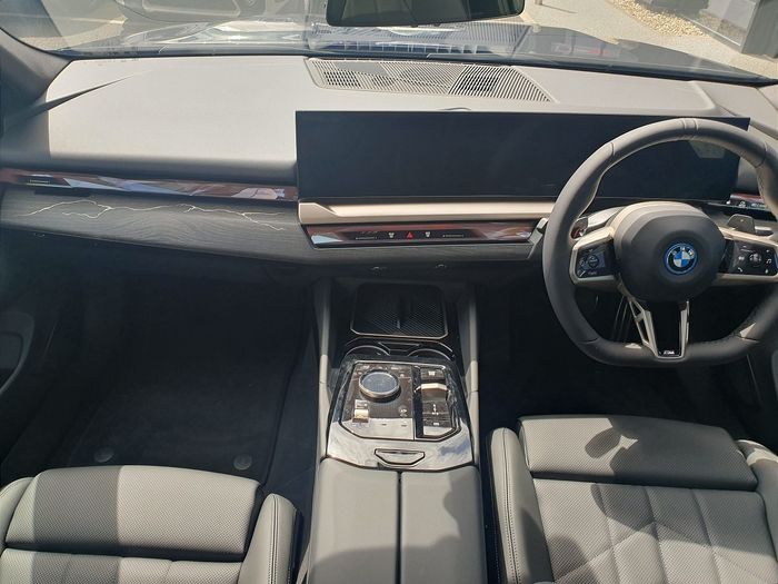 BMW 5 Series 2026