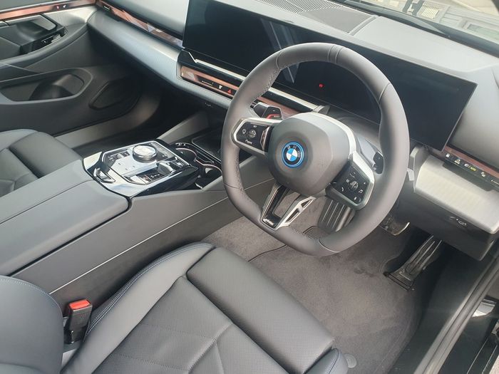 BMW 5 Series 2026