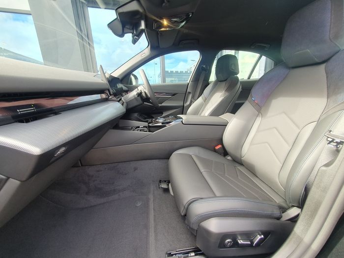 BMW 5 Series 2026