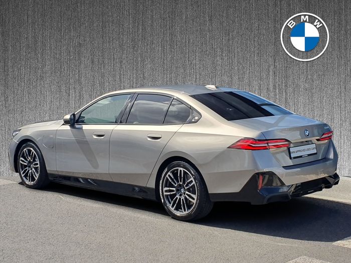 BMW 5 Series 2026