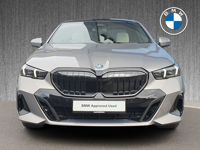 BMW 5 Series 2026