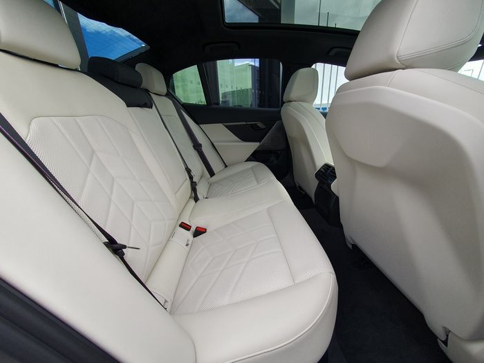BMW 5 Series 2026