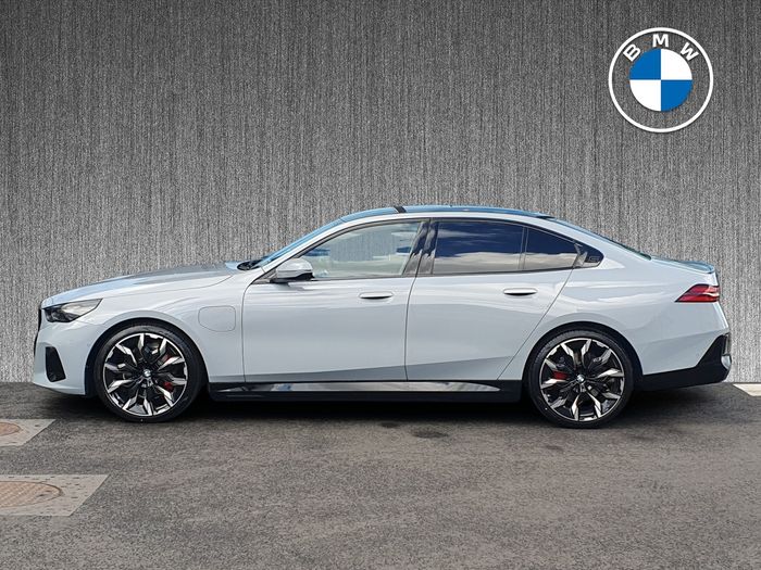 BMW 5 Series 2026