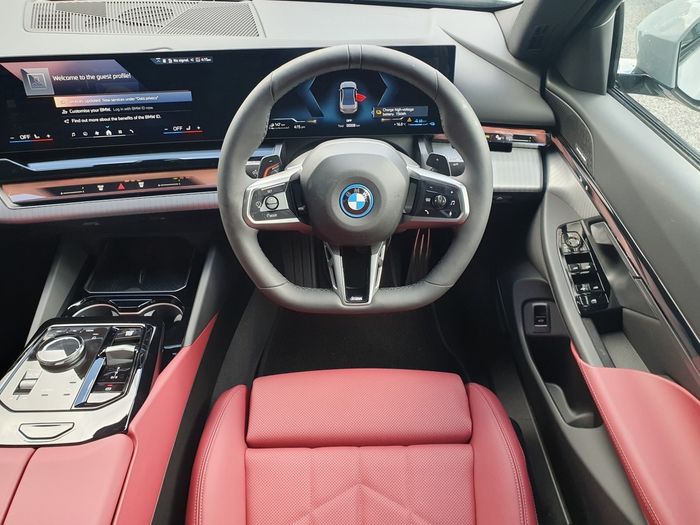 BMW 5 Series 2026