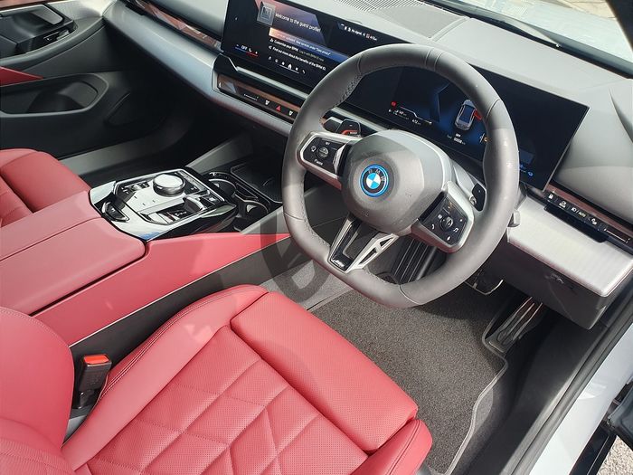 BMW 5 Series 2026