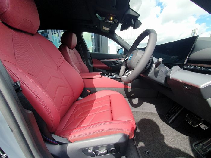 BMW 5 Series 2026