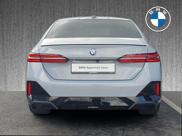 BMW 5 Series 2026