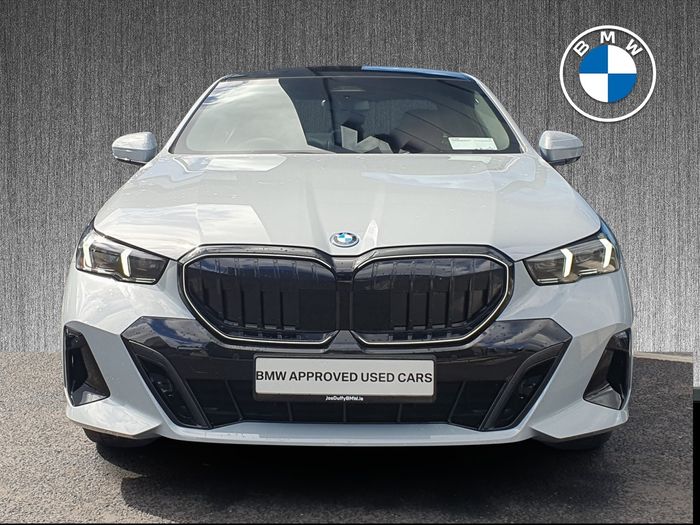 BMW 5 Series 2026
