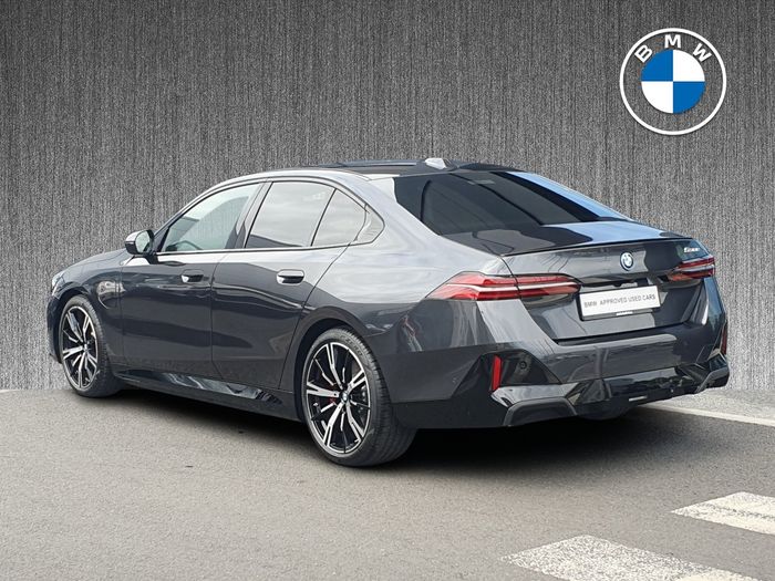 BMW 5 Series 2026
