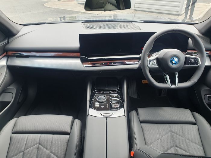 BMW 5 Series 2026