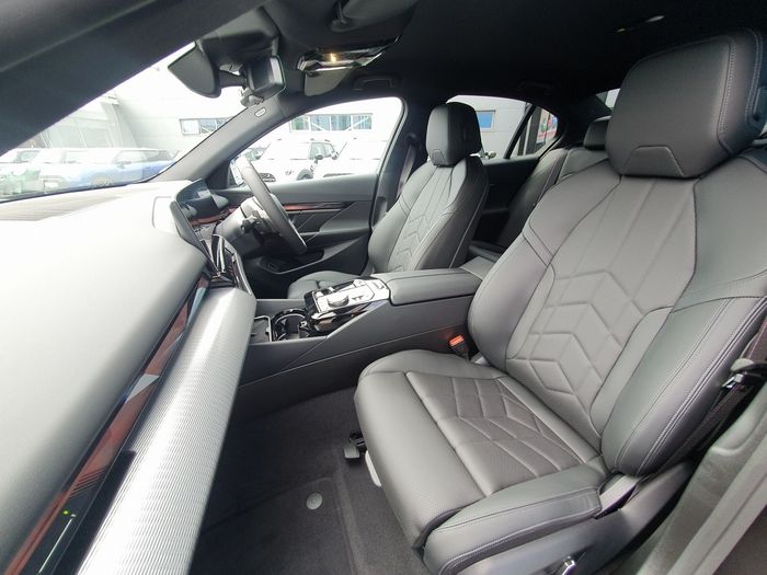 BMW 5 Series 2026