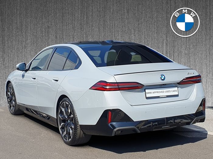 BMW 5 Series 2026