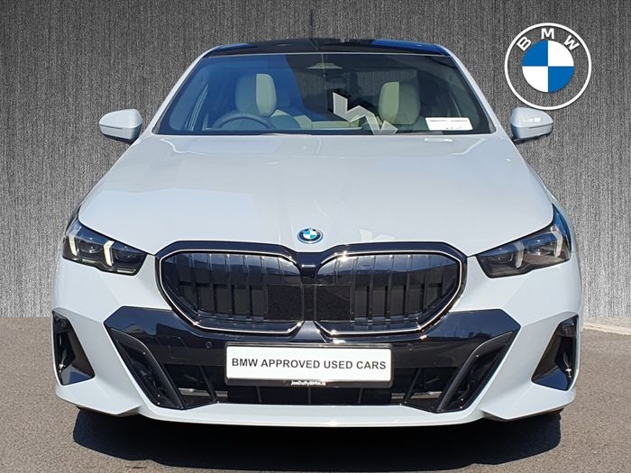 BMW 5 Series 2026