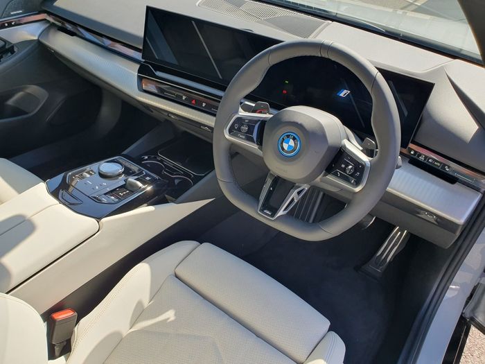 BMW 5 Series 2026