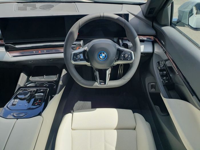 BMW 5 Series 2026