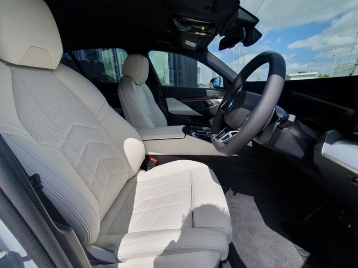 BMW 5 Series 2026