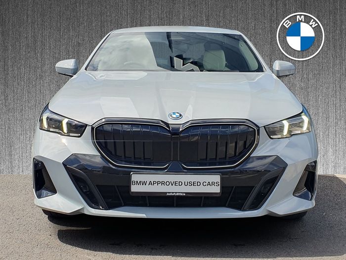 BMW 5 Series 2026