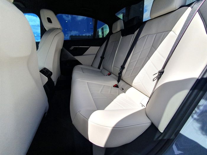 BMW 5 Series 2026