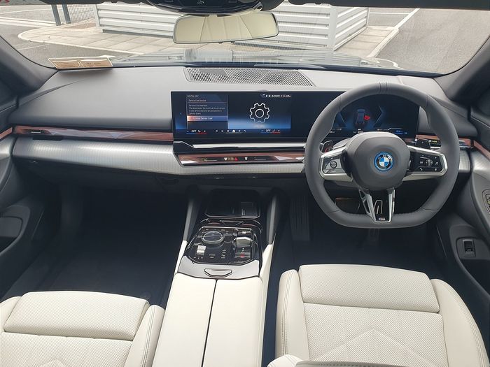 BMW 5 Series 2026