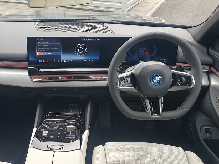 BMW 5 Series 2026
