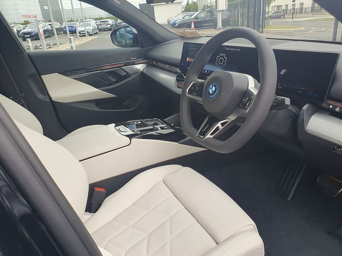 BMW 5 Series 2026