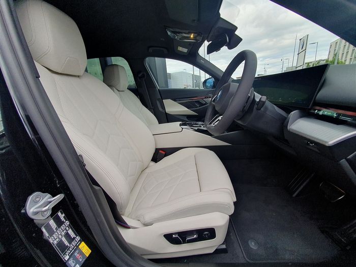 BMW 5 Series 2026
