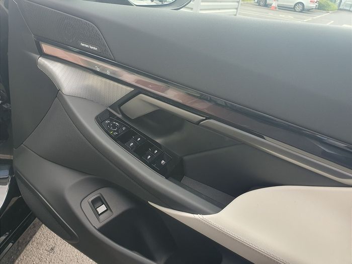 BMW 5 Series 2026