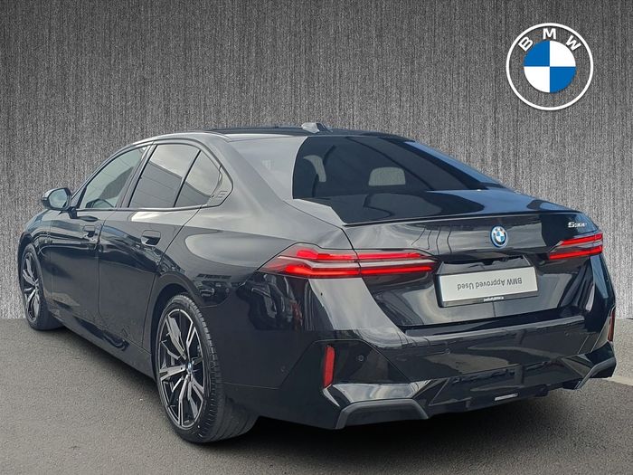 BMW 5 Series 2026