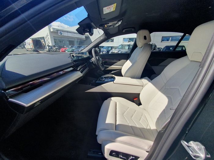 BMW 5 Series 2026