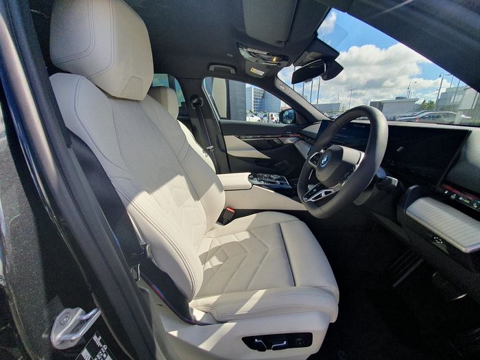 BMW 5 Series 2026
