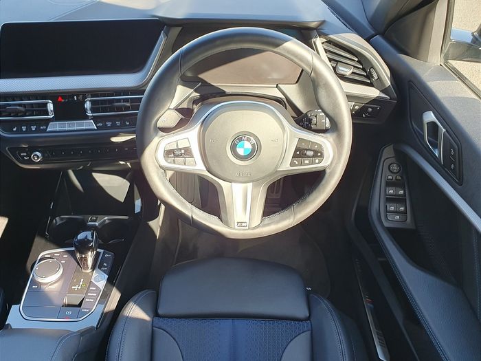 BMW 1 Series 2024
