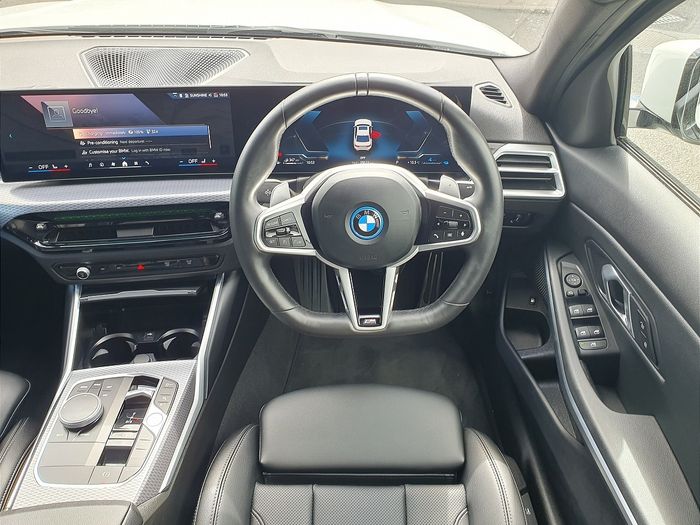 BMW 3 Series 2025