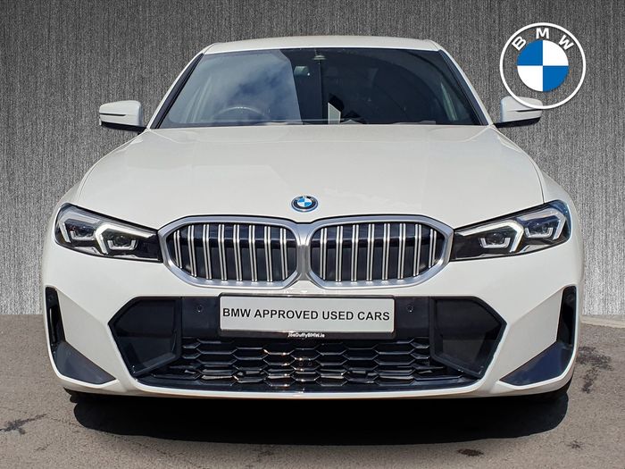 BMW 3 Series 2025