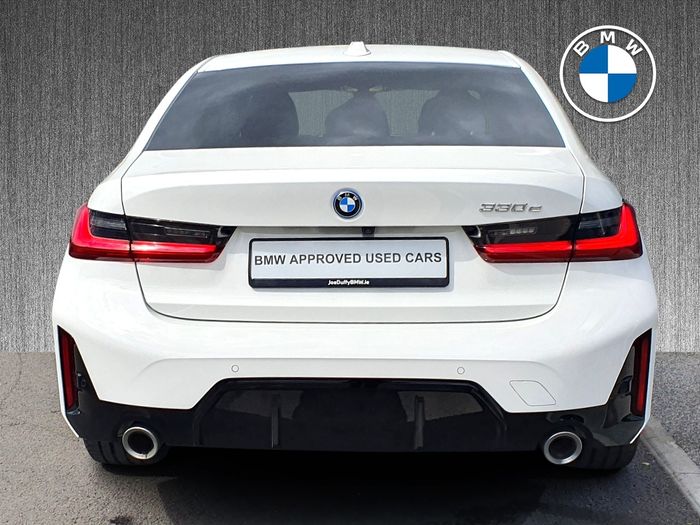 BMW 3 Series 2025