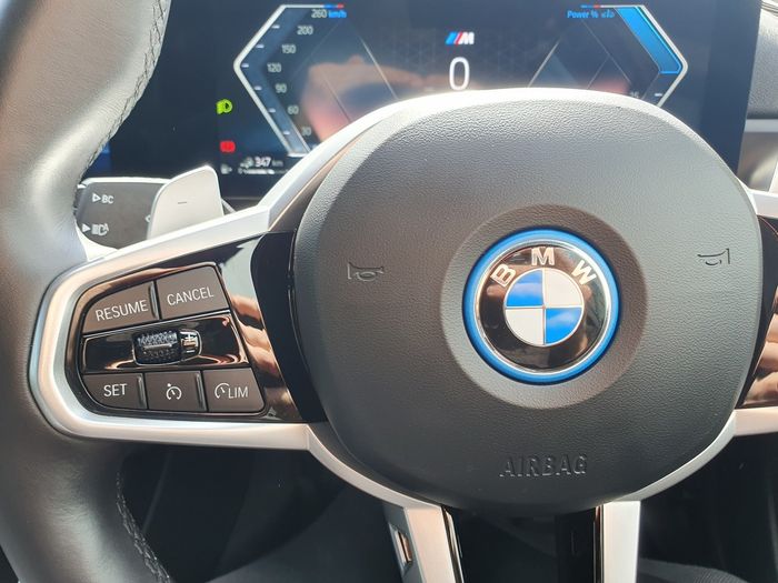 BMW 3 Series 2025