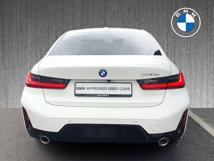 BMW 3 Series 2025