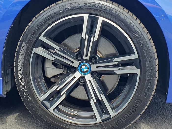 BMW 3 Series 2023