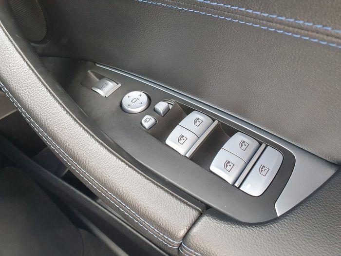 BMW iX3 2023