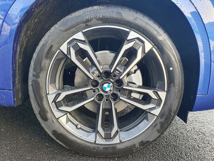 BMW iX2 2026