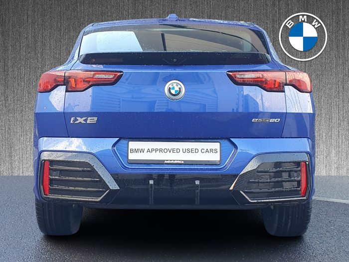 BMW iX2 2026