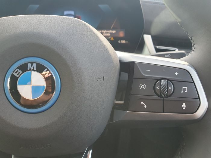 BMW iX2 2026