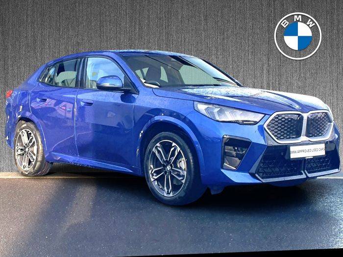 BMW iX2 2026