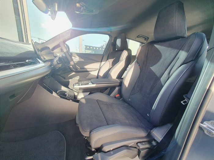 BMW iX2 2026