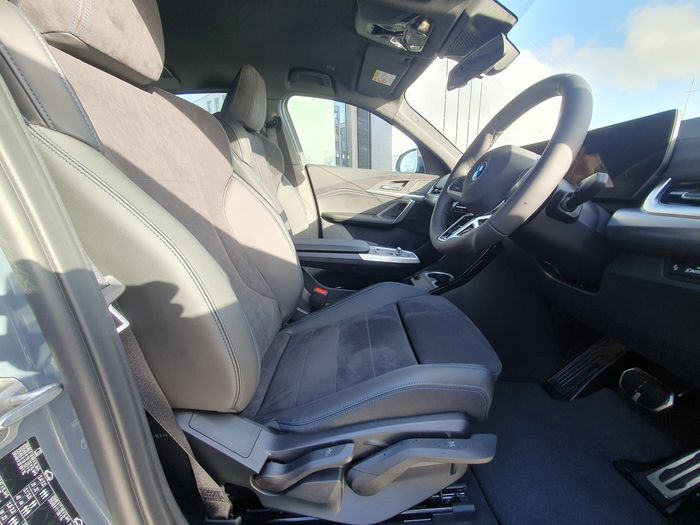 BMW iX2 2026